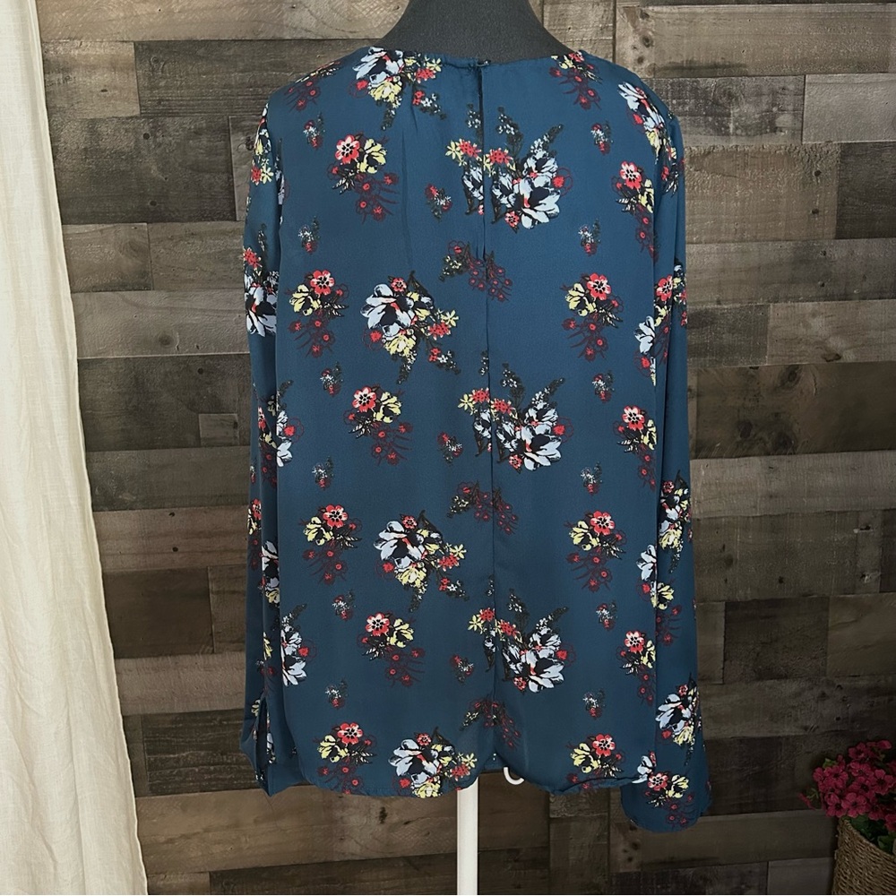 Rue21 Blue Lace-Up Long Sleeve Blouse - Picture 3 of 6